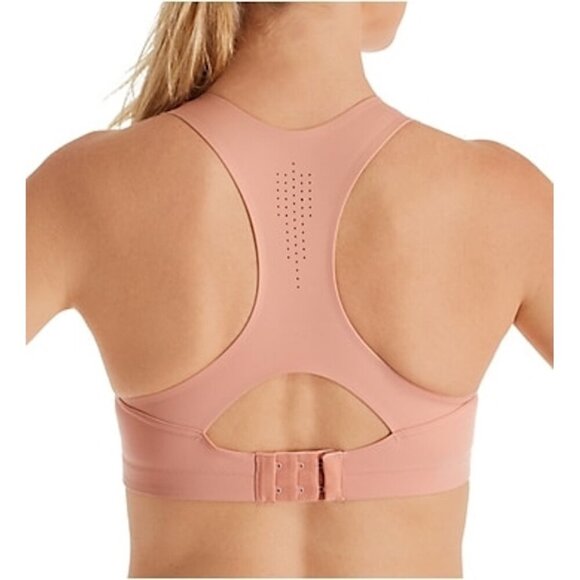 New - Chantelle Low Impact Sports Bra in color Foundation Pink, Medium - Picture 2 of 8